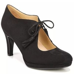 Naturalizer lace up tie pumps suede comfy mid heel